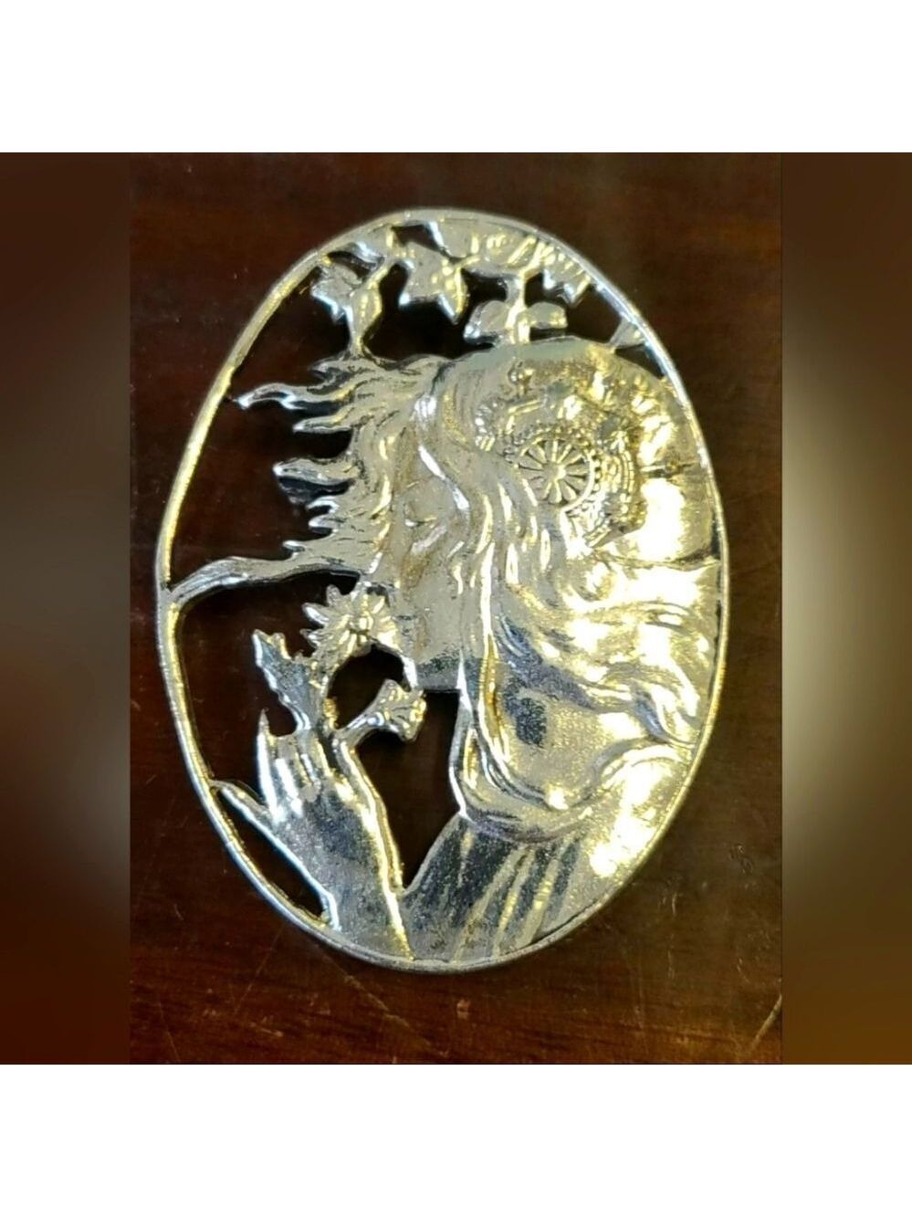 Art Nouveau style oval brooch Polished pewter silvercolor Woman flowers 2"×1 1/2